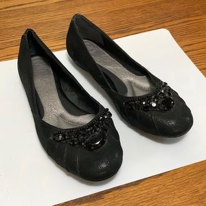 Nurture Woman’s 7 1/2 Black Embellished Toe Padded Insoles Ballet Flats